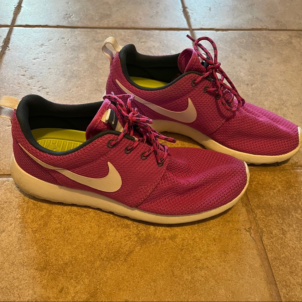 Nike Sneakers